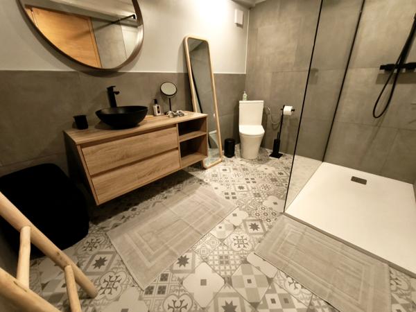 Les Angles (66210) MAISON 6 PIECES LES ANGLES