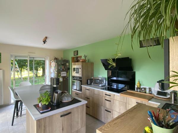 Fégréac - Maison 8 pièces 135 m² environ sur plus de 1.5 ha de terrain