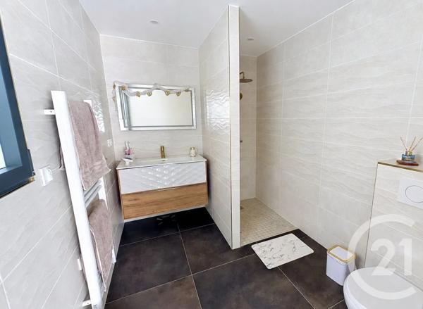 Maison à vendre  6 pièces - 260 m 2   FABREGUES  - 34