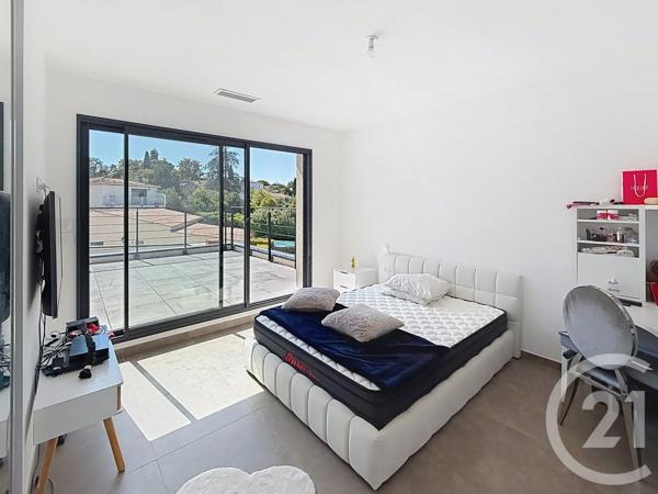Maison à vendre  6 pièces - 260 m 2   FABREGUES  - 34