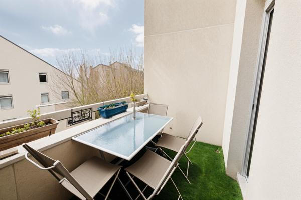 Appartement Roissy En Brie 5 pièce(s) 105.80 m2