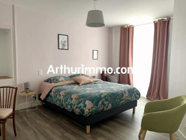 Vente Maison 10 pièces 247 m2 à Mauléon