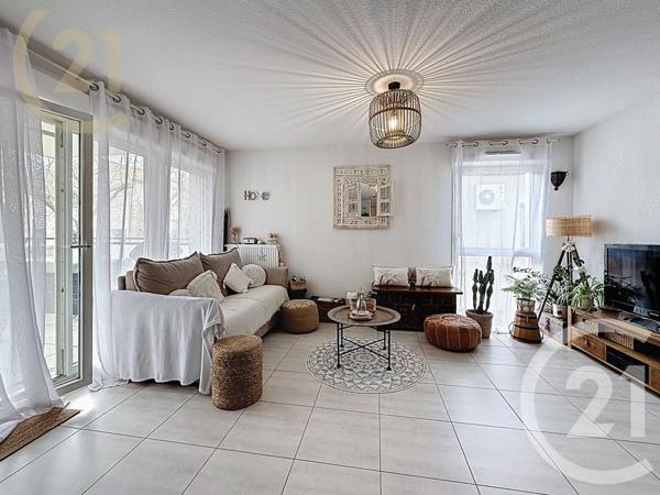 Appartement F4 à vendre  4 pièces - 87,70 m2 ST JEAN DE VEDAS - 34