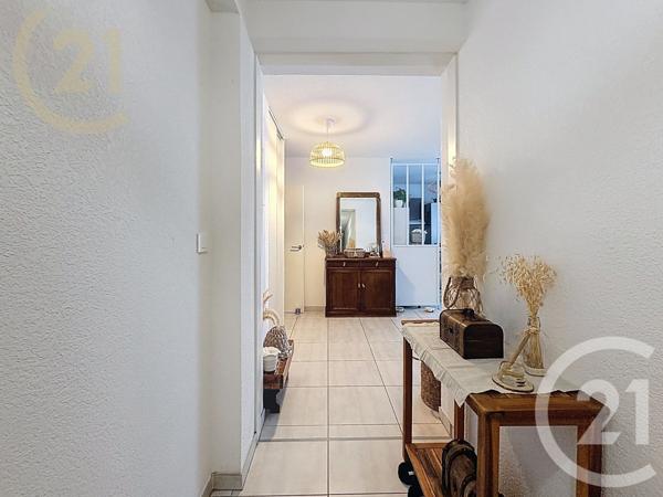 Appartement F4 à vendre  4 pièces - 87,70 m2 ST JEAN DE VEDAS - 34