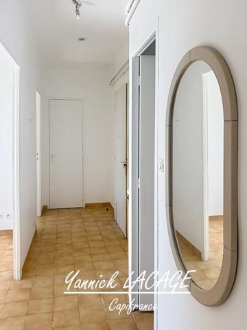 MARSEILLE 4e – T2 43 m² – 7e étage – Balcon filant – Vue panoramique