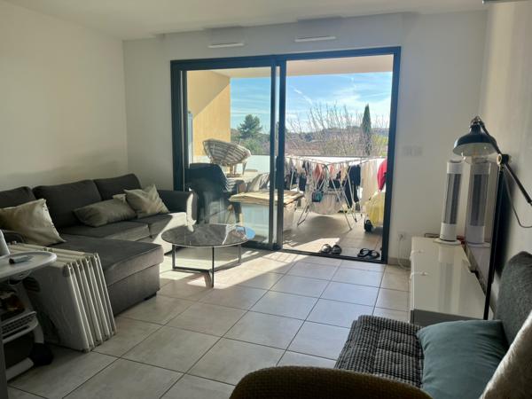 Appartement 3 pièces + Terrasse - AIX EN PROVENCE