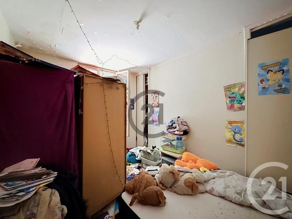 Appartement à vendre  3 pièces - 51,89 m 2   TROYES  - 10