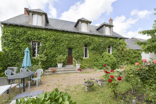 BELLE MAISON AVEC TERRASSE ET JARDIN