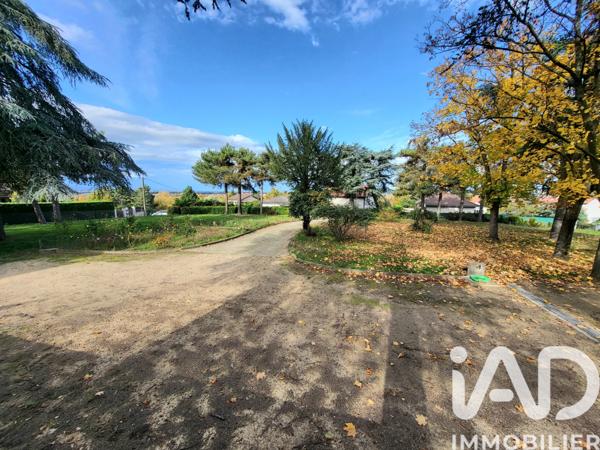 Maison à vendre 8 pièces 250 m² Saint-Just-Saint-Rambert