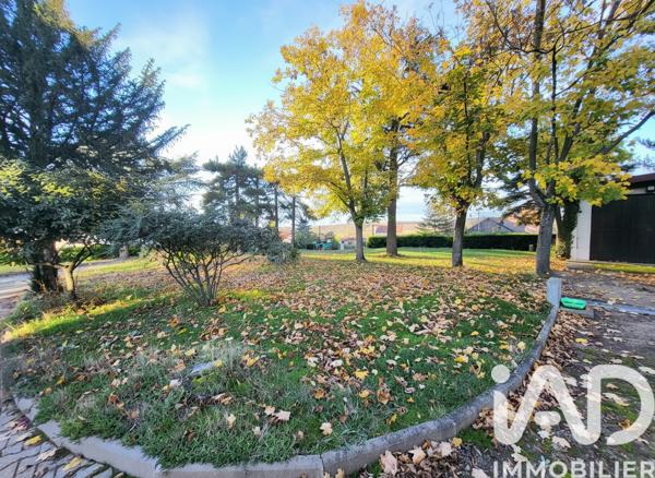 Maison à vendre 8 pièces 250 m² Saint-Just-Saint-Rambert