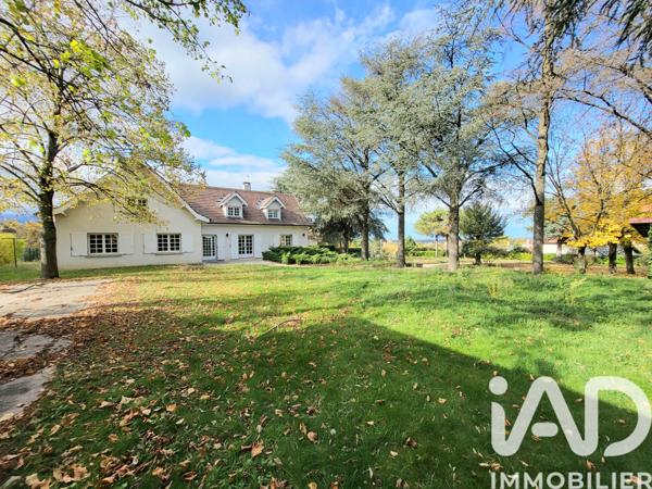 Maison à vendre 8 pièces 250 m² Saint-Just-Saint-Rambert