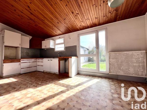 Maison traditionnelle 4 pièces de 89 m² à Gretz-Armainvilliers (77220)