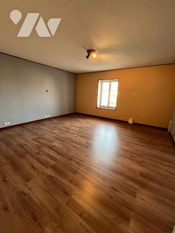 MAISON TAVAUX (39300)