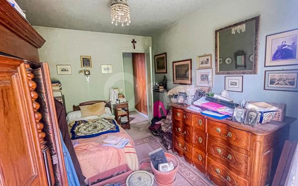 Appartement à vendre    2 pièces • 46,70 m2 Saint-Germain-en-Laye