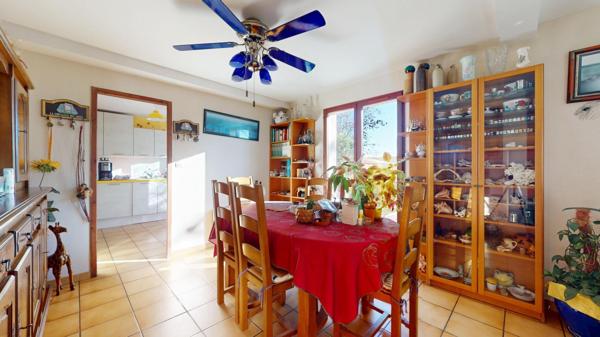 Maison 4 chambres avec garage !