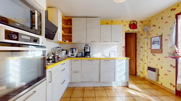 Maison 4 chambres avec garage !