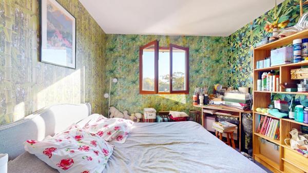 Maison 4 chambres avec garage !