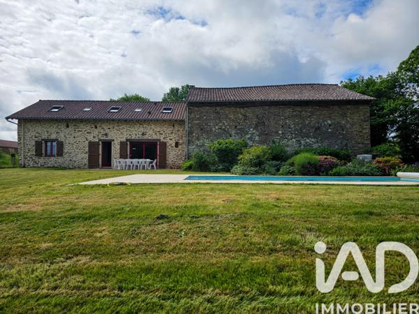 Maison à vendre 6 pièces 127,55 m² Cussac