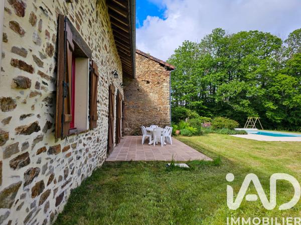 Maison à vendre 6 pièces 127,55 m² Cussac