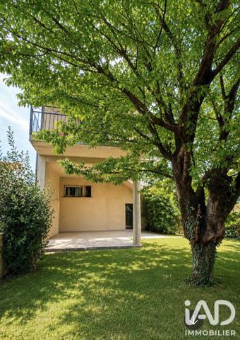 Maison à vendre 6 pièces 128 m² Saint-Martin-d'Hères
