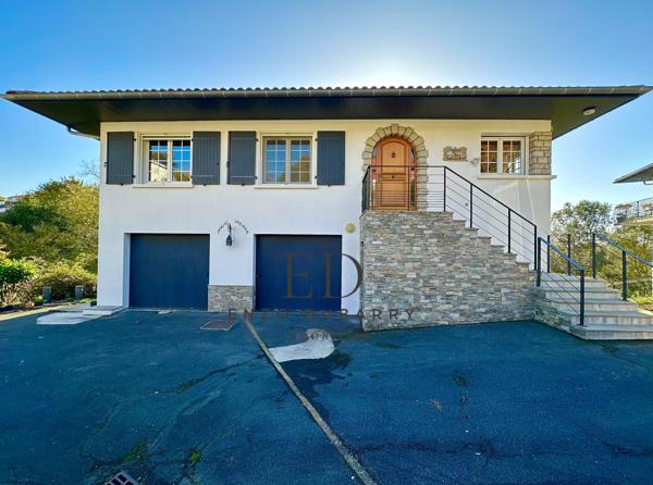 Maison 7 pièces - 206 m² Bien prestige