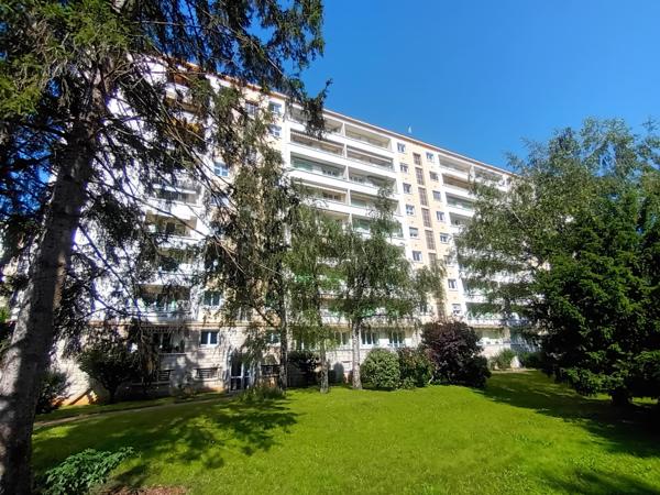 Vente / Appartement T4