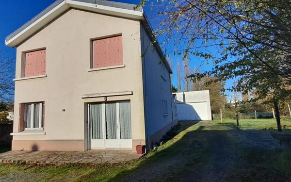 Maison à vendre    5 pièces •  Le Bignon