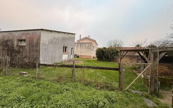 Maison à vendre    5 pièces •  Le Bignon