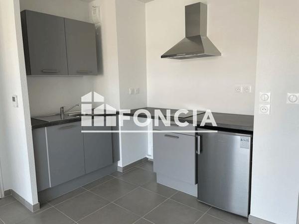 Location Appartement 2 pièces 41.65 m² - 44 B BLD HENRI BAZIN Chenove 21300