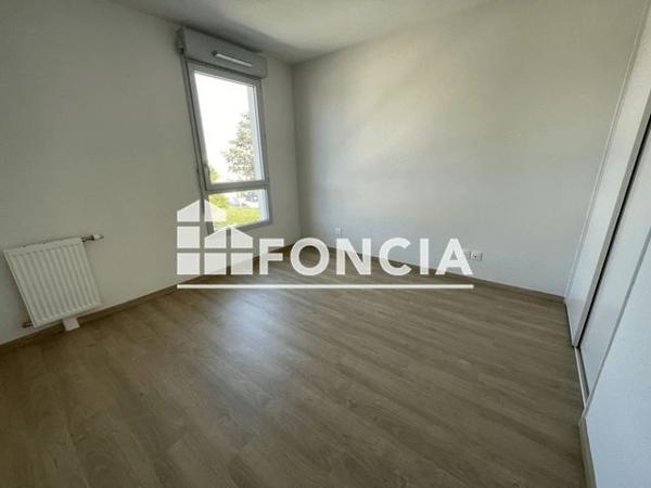 Location Appartement 2 pièces 41.65 m² - 44 B BLD HENRI BAZIN Chenove 21300