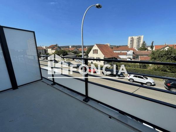 Location Appartement 2 pièces 41.65 m² - 44 B BLD HENRI BAZIN Chenove 21300