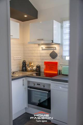 ROYAN GRANDE CONCHE - APPARTEMENT VUE MER AVEC BALCON ET PARKING