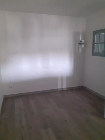 Location                                                      Appartement
                        
                     2 pièces                      44 m2                     à Aups