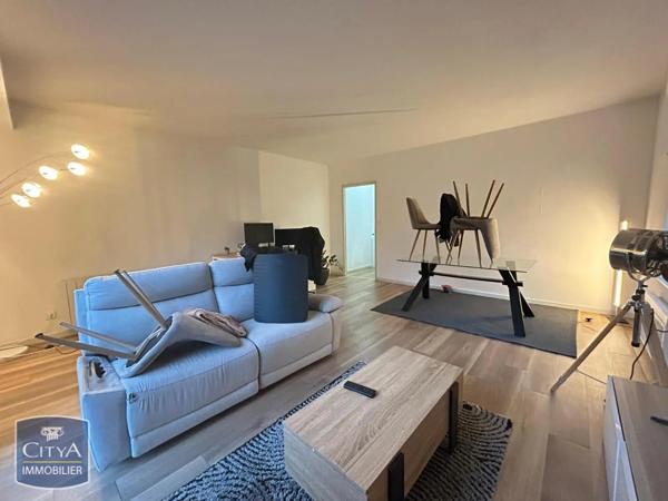 Appartement à louer 3 pièces 74.13m²