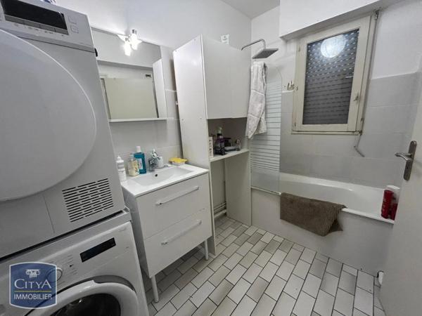 Appartement à louer 3 pièces 74.13m²