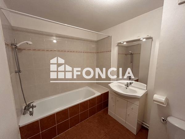 Location Appartement 2 pièces 46.73 m² - 4-6 RUE FIRMIN SOULIE Corbarieu 82370