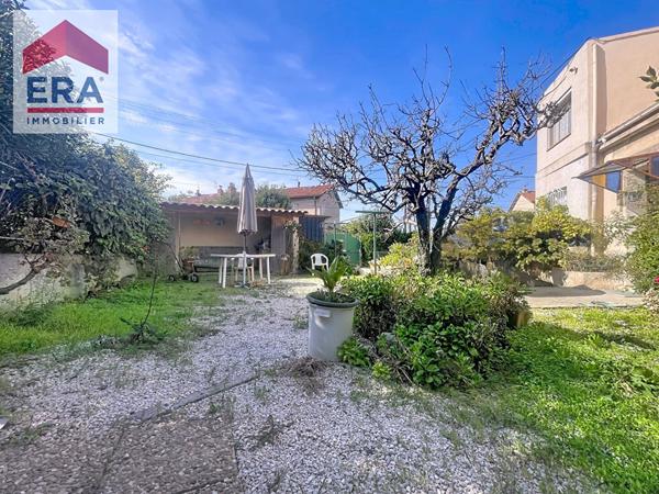 A VENDRE MARSEILLE 15e CASTORS LA GERMAINE APPARTEMENT  CAVE GARAGE JARDIN