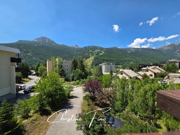 SERRE CHEVALIER CHANTEMERLE Chalet face aux pistes