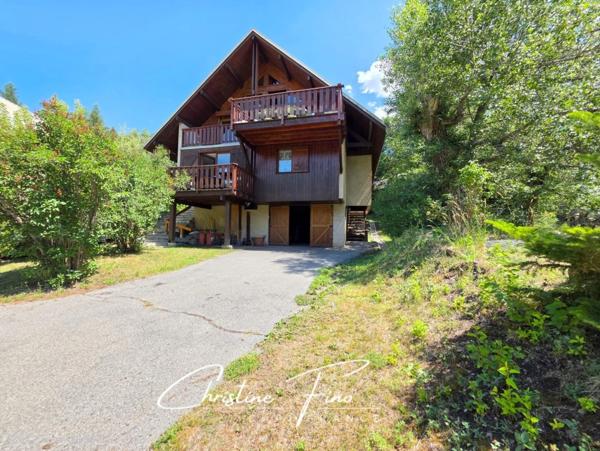 SERRE CHEVALIER CHANTEMERLE Chalet face aux pistes
