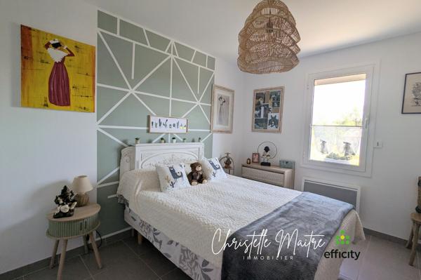 Maison
         4 pièces
        - 102 m² Exclusivité 335 000 € *
