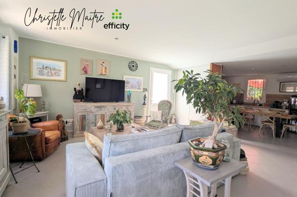 Maison
         4 pièces
        - 102 m² Exclusivité 335 000 € *