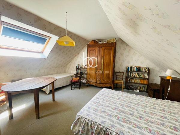 SARZEAU Maison 11 pièces 223 m²