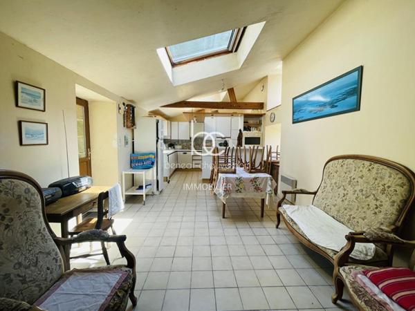 SARZEAU Maison 11 pièces 223 m²