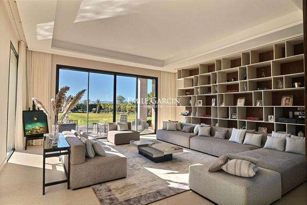 À vendre villa Moderne à Marrakech (pas de VNA)