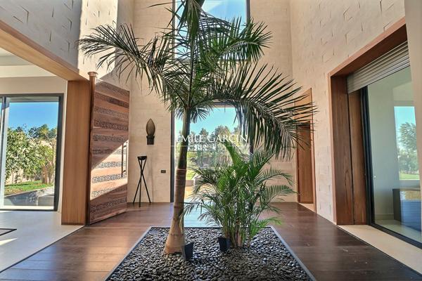 À vendre villa Moderne à Marrakech (pas de VNA)