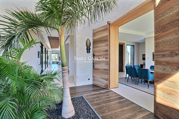 À vendre villa Moderne à Marrakech (pas de VNA)