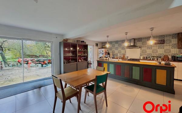 Maison à vendre    6 pièces •  Vervins