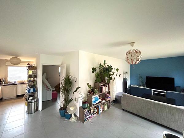 Maison 3 chambres de 94m², garage et jardin