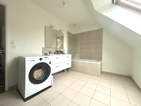 Maison 3 chambres de 94m², garage et jardin