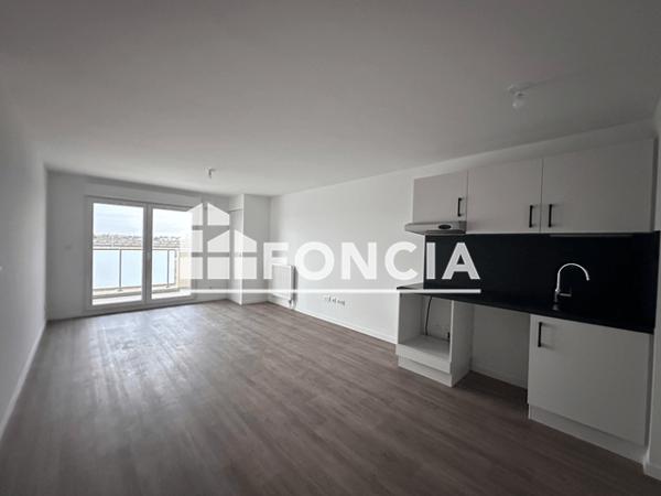 Location Appartement 2 pièces 43.95 m² - 3 RUE DU MARECHAL LECLERC Luisant 28600